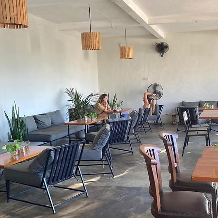 Ashana Hotel Uluwatu Exteriör bild