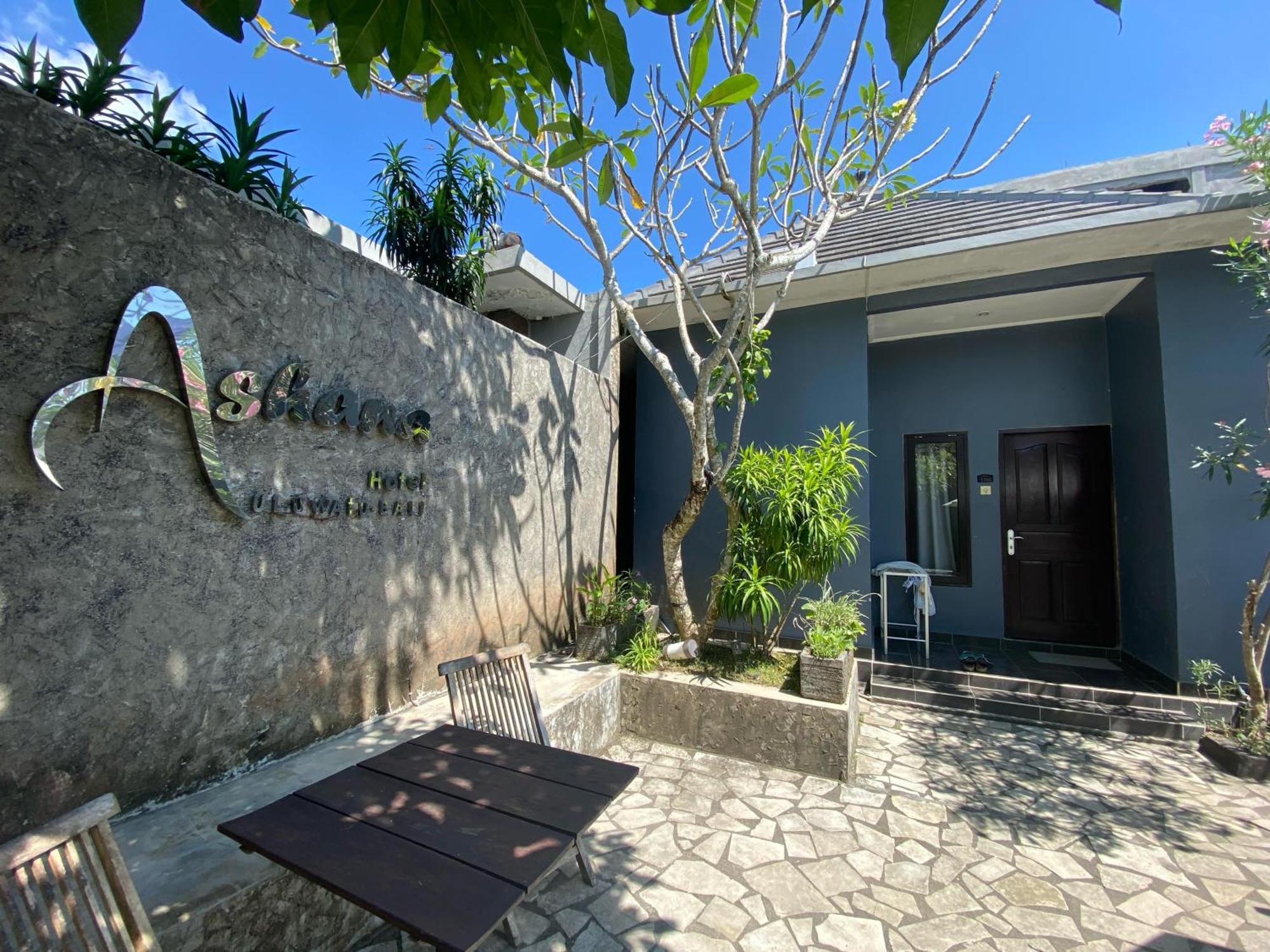 Ashana Hotel Uluwatu Exteriör bild