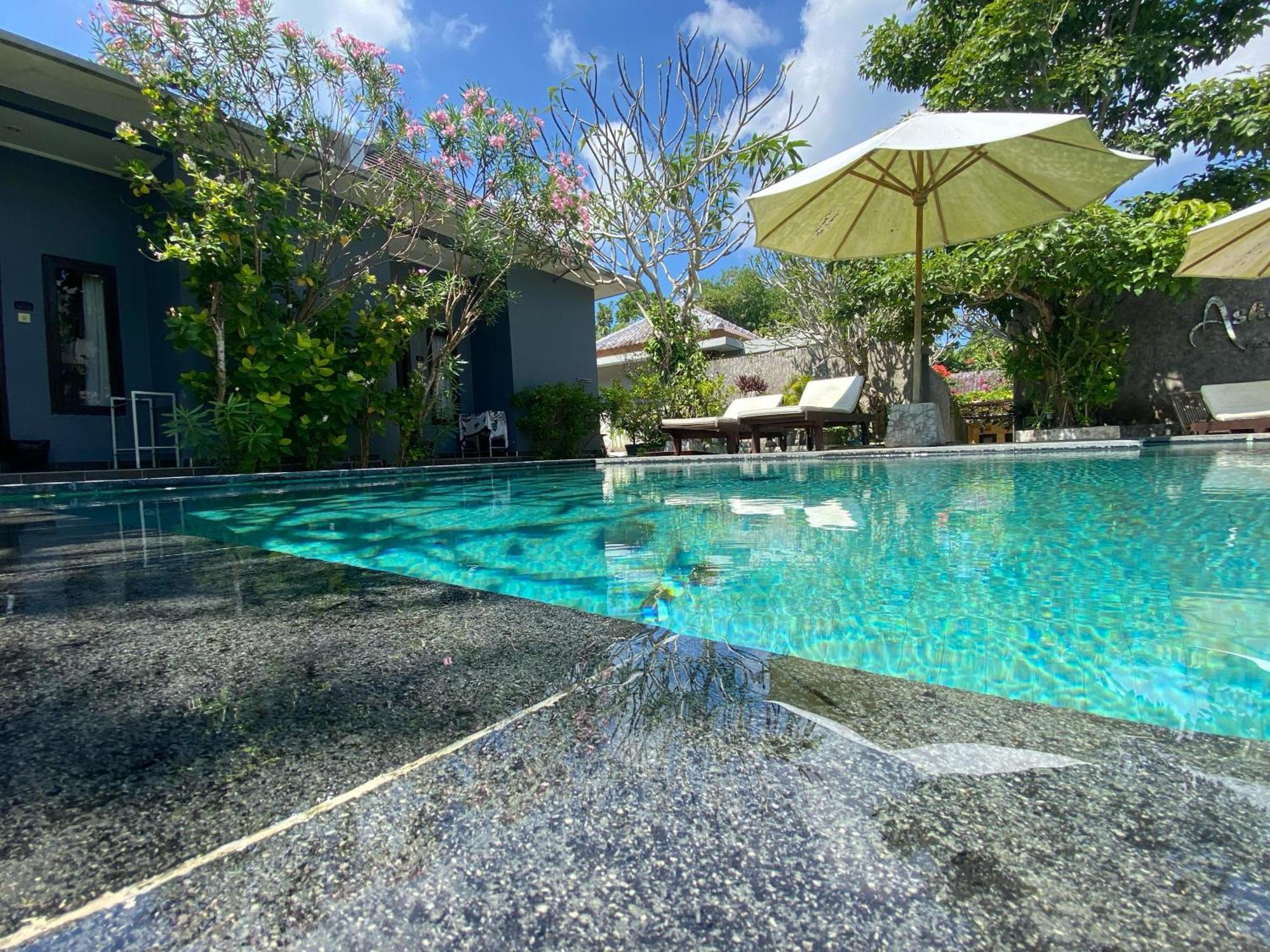 Ashana Hotel Uluwatu Exteriör bild